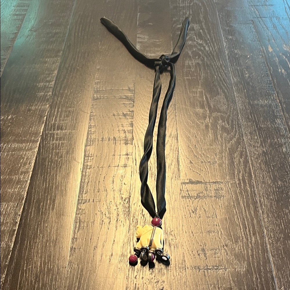 Elegant Black and Gold Necklace adjustable